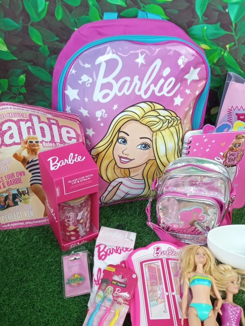 🔴 Barbie Backpack Bundle - Picture 2 of 5
